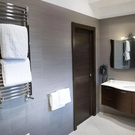 Hotel Caribe & 4*